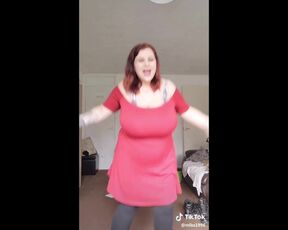 Super busty tiktok girl