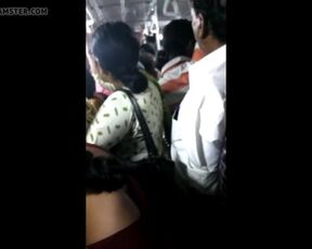 Big ass girl groped in Chennai crowded bus