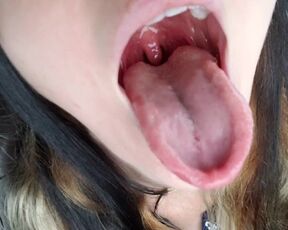 Mouth and Throat Fetish