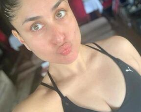 Kareena Kapoor Jerk Off Challenge. (With Moan)