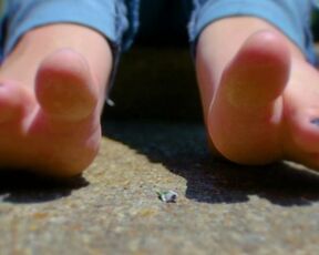 Giantess Stomps on Tiny with Bare Feet (Giantess, Feet) PREVIEW