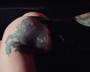 My Tattoo Dances when my Booty Jiggles