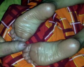 Cum on girlfriends feet soles compilation