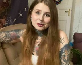 German Tattoo Girl introduces herself in her first Video