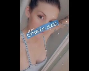 Cute and sexy girl original snapchat