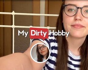 Leni_Lizz Slowly Gets Used To Being Fully Naked In Front Of The Camera By Herself - MyDirtyHobby