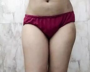 20 year teen girl showing her navel